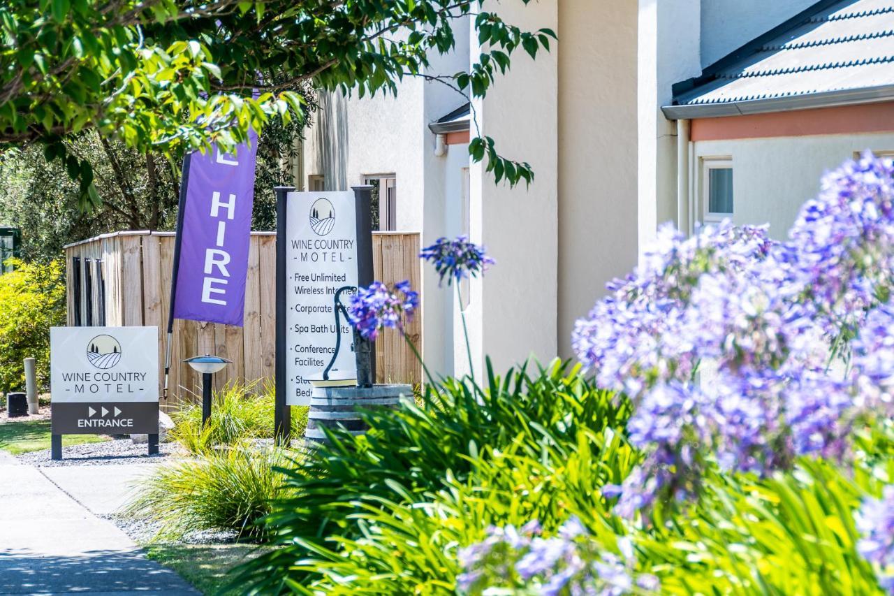Wine Country Motel Хавлок-Норт Экстерьер фото